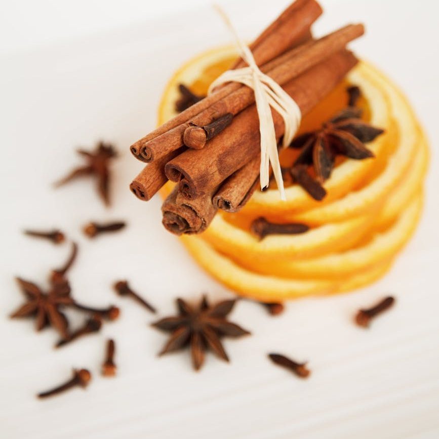 Te ofrezco un plan seguro para entrenar el olfato de manera natural. Entrenamiento olfativo en 7 días de SENTIRESSEN. 